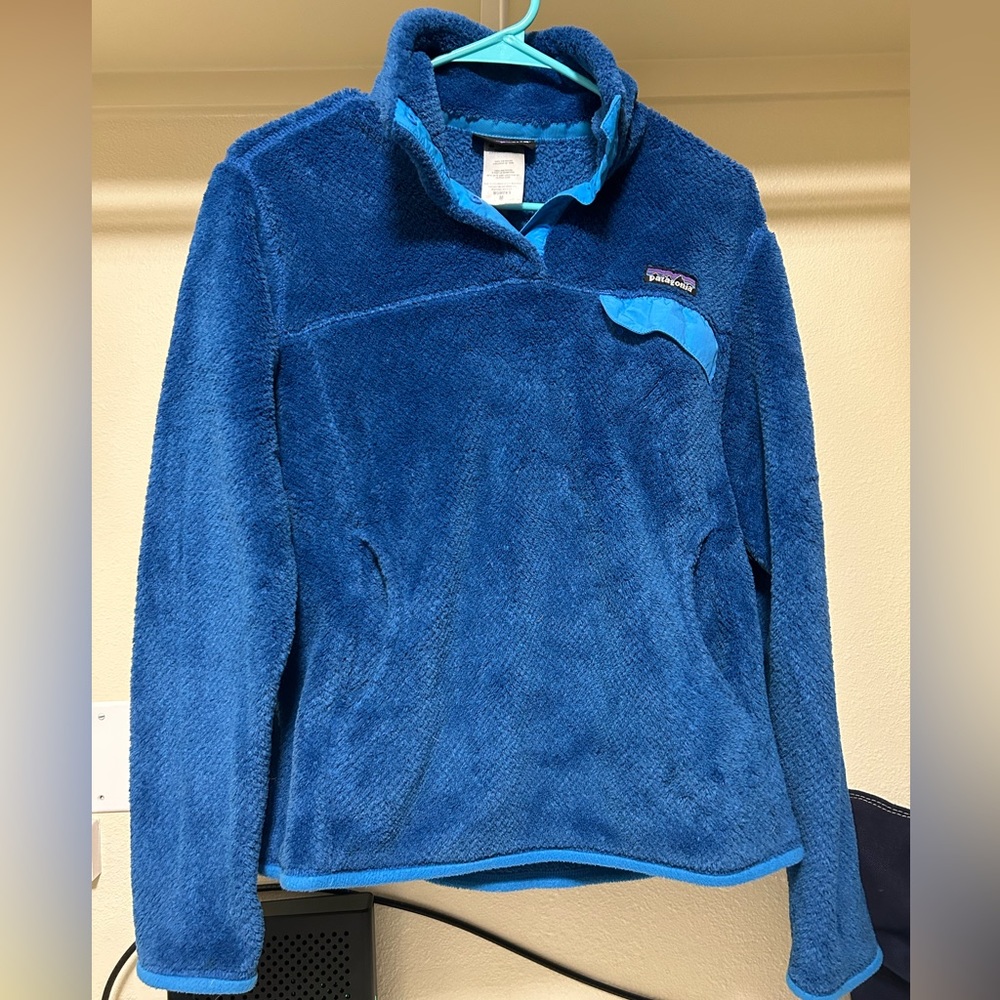 Women’s Patagonia pullover